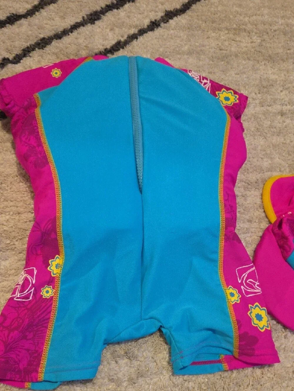 Body Glove Girls' Blue & Pink Rashguard Swimsuit Set With Built In Life Vest